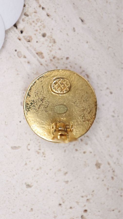 Chanel 97年素金绿色琉璃耳夹-5