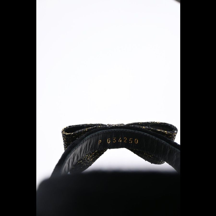 Chanel 黑金细闪蝴蝶结凉鞋-9