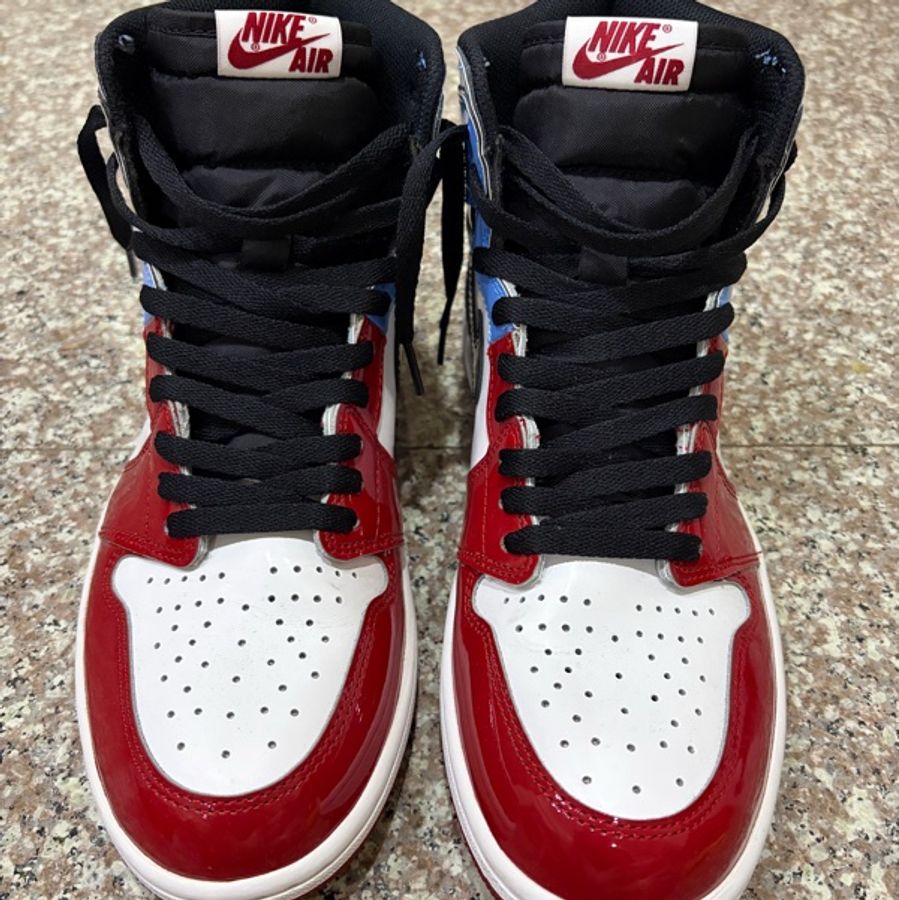 AJ1 Retro High OG Fearless US10.5-5