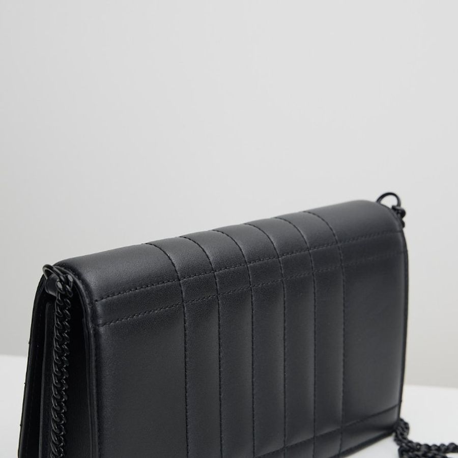 Burberry Lola woc so black斜背包-12