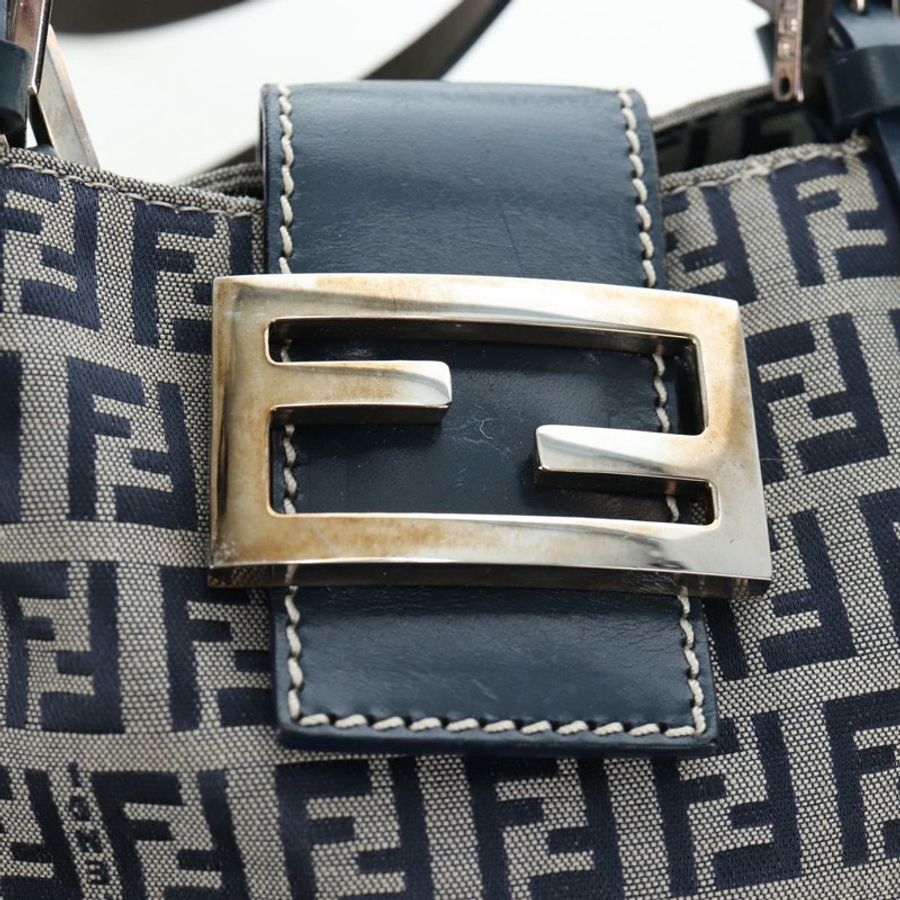 【日本直送】FENDI Zucchino帆布Mamma Baguette手袋 海軍藍 銀色 正品 192983V-16