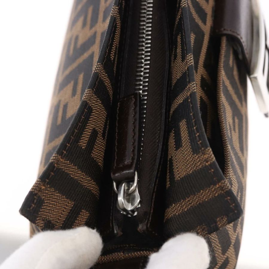 【日本直送】FENDI Zucca帆布Mamma Baguette單肩包 黑色棕色 正品 am12180V-8