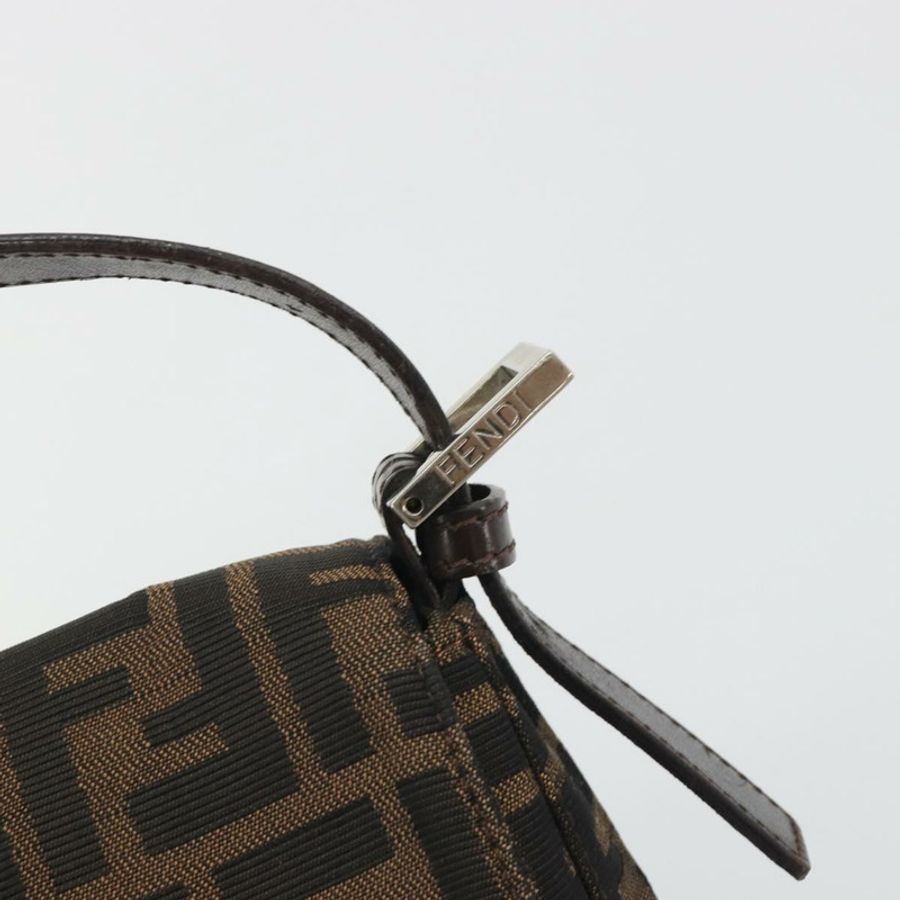 【日本直送】FENDI Zucca帆布Mamma Baguette單肩包 棕色 銀色 正品 yk20678SAM-16