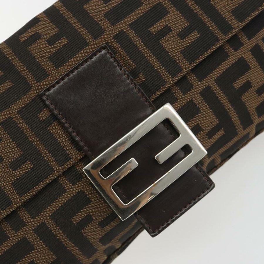 【日本直送】FENDI Zucca帆布Mamma Baguette單肩包 棕色 銀色 正品 yk20678SAM-17