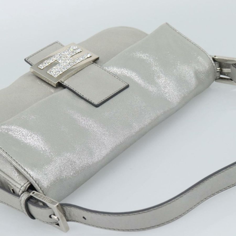 【日本直送】FENDI 鑲鑽媽媽法國棍包 皮革 銀色 8BR600 正品 yk20705SM-5