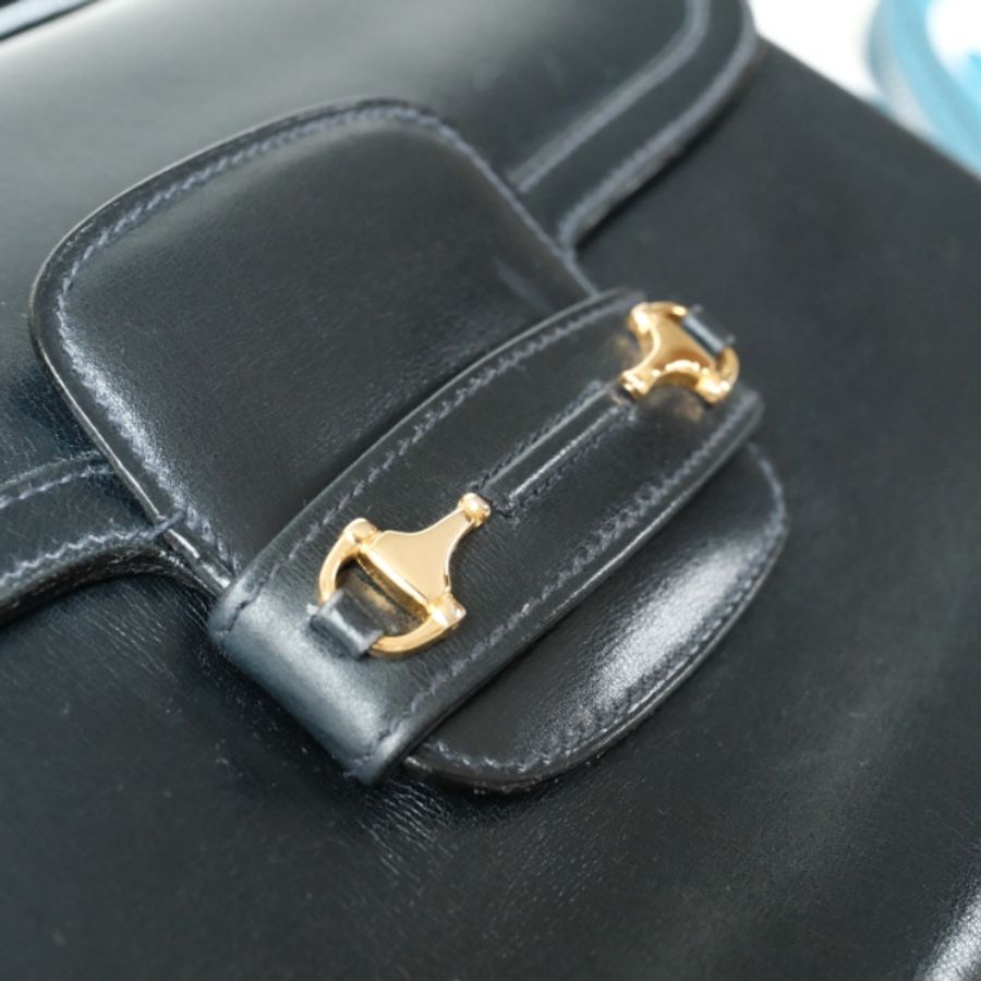 Gucci Vintage 1970s 跨越半世紀珍稀典藏 經典馬銜扣翻蓋單肩包-2