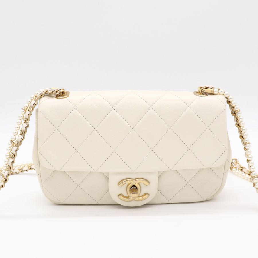 Chanel 香奈兒CF 20 cm 米白 羊皮 復古金釦 小珍珠背帶 細鏈條 斜挎包 單肩包-2