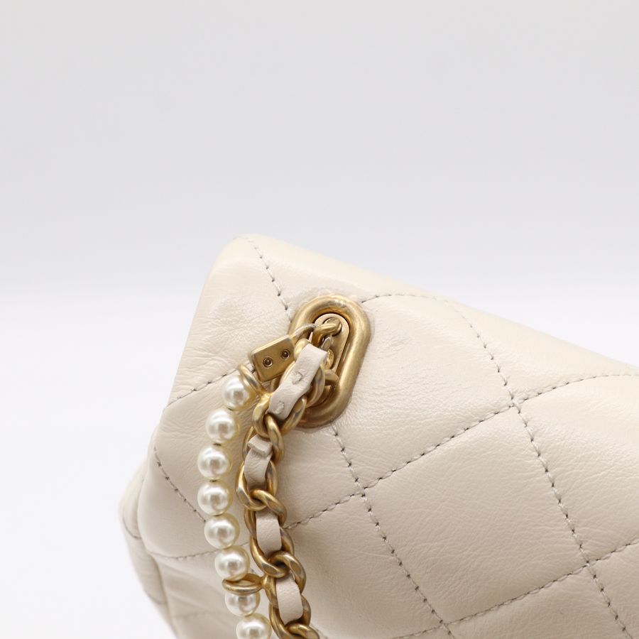 Chanel 香奈兒CF 20 cm 米白 羊皮 復古金釦 小珍珠背帶 細鏈條 斜挎包 單肩包-17