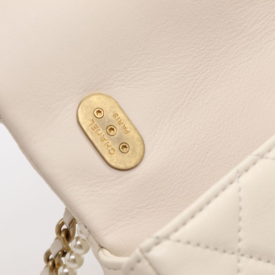 Chanel 香奈兒CF 20 cm 米白 羊皮 復古金釦 小珍珠背帶 細鏈條 斜挎包 單肩包-23