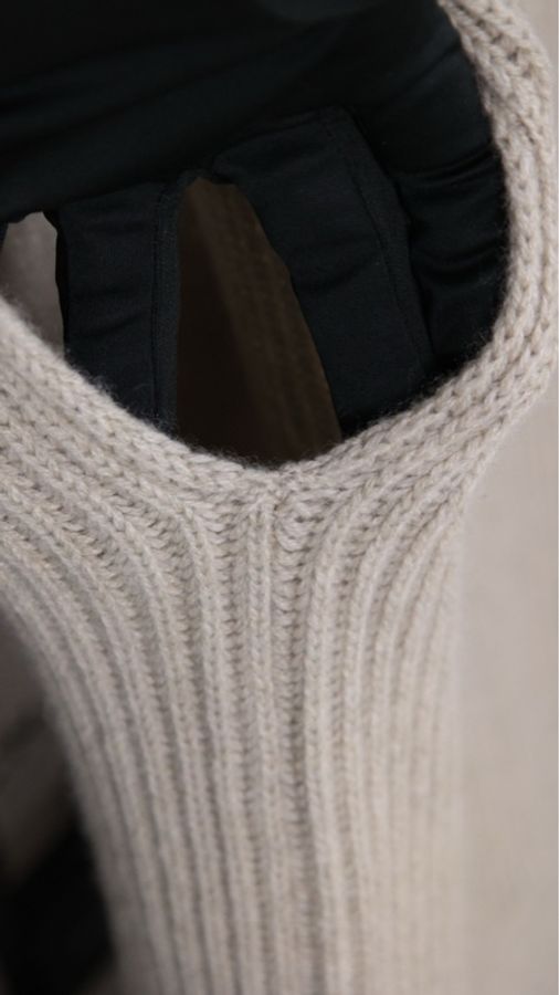 Chanel 08年灰色山羊绒V领无袖针织背心上衣外套-16