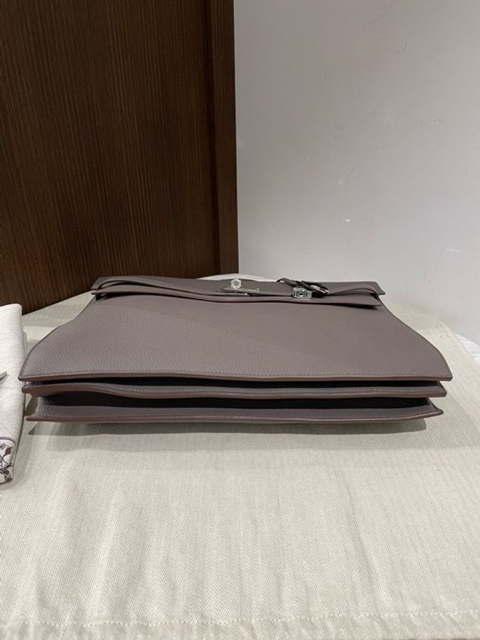 99新Hermes愛馬仕錫器灰 kelly depeche 37 公文包,框Q刻,尺寸37.5/29/8-3