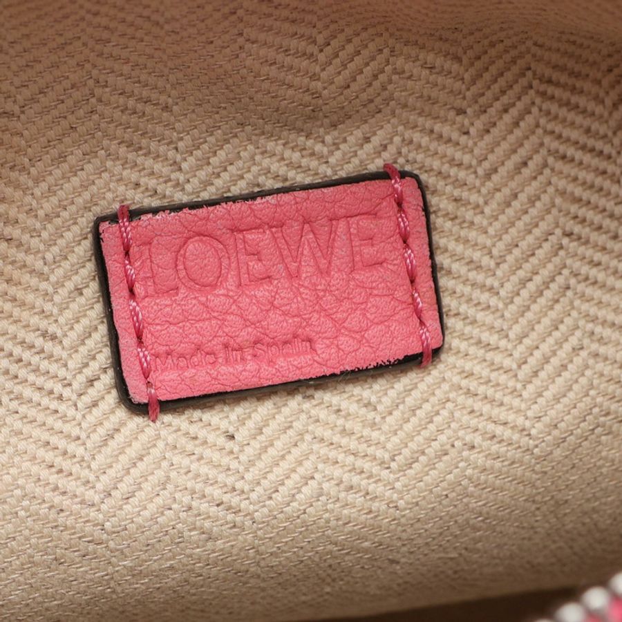 LOEWE Puzzle迷你肩斜背包，粉紅色皮革，二手女款-3