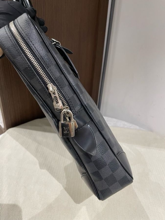 Louis Vuitton 路易威登 VOYAGE 通勤棋盤格 帆布拼牛皮革飾邊 手提公文包 男款 黑色,尺寸40/30/6-2