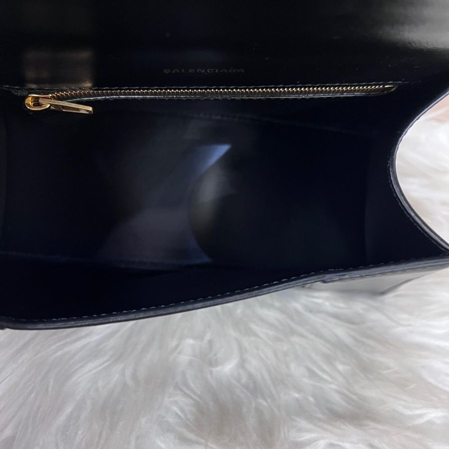 Balenciaga 黑滑面牛皮霧金釦小號手提肩斜背沙漏包-11