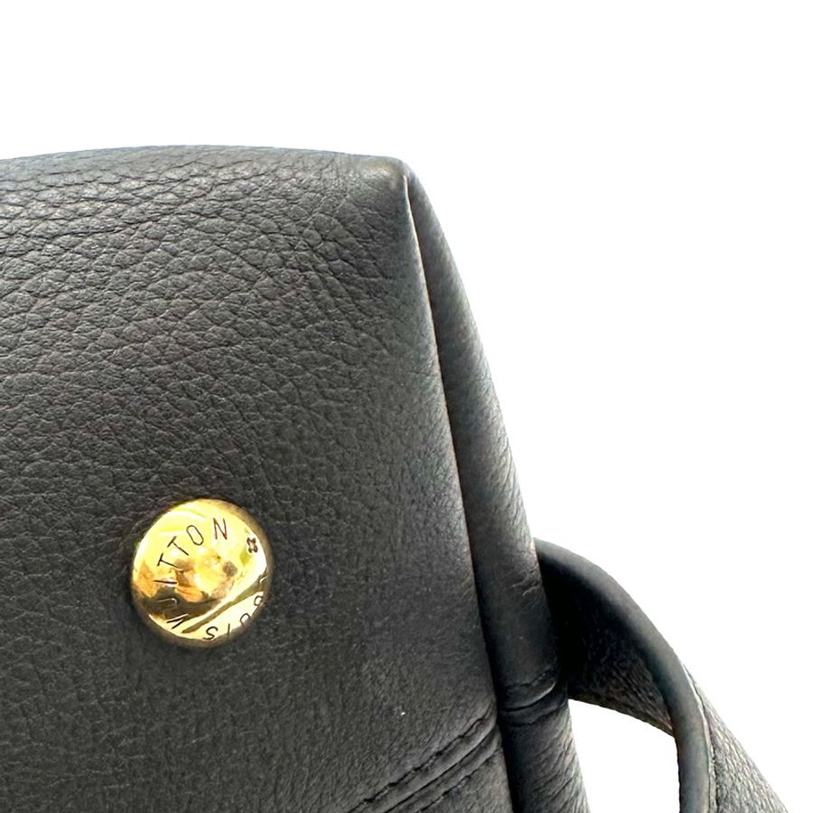 Louis Vuitton 路易威登 low key hobo黑金牛皮壓紋子母水桶包 小號 配件:子袋-8