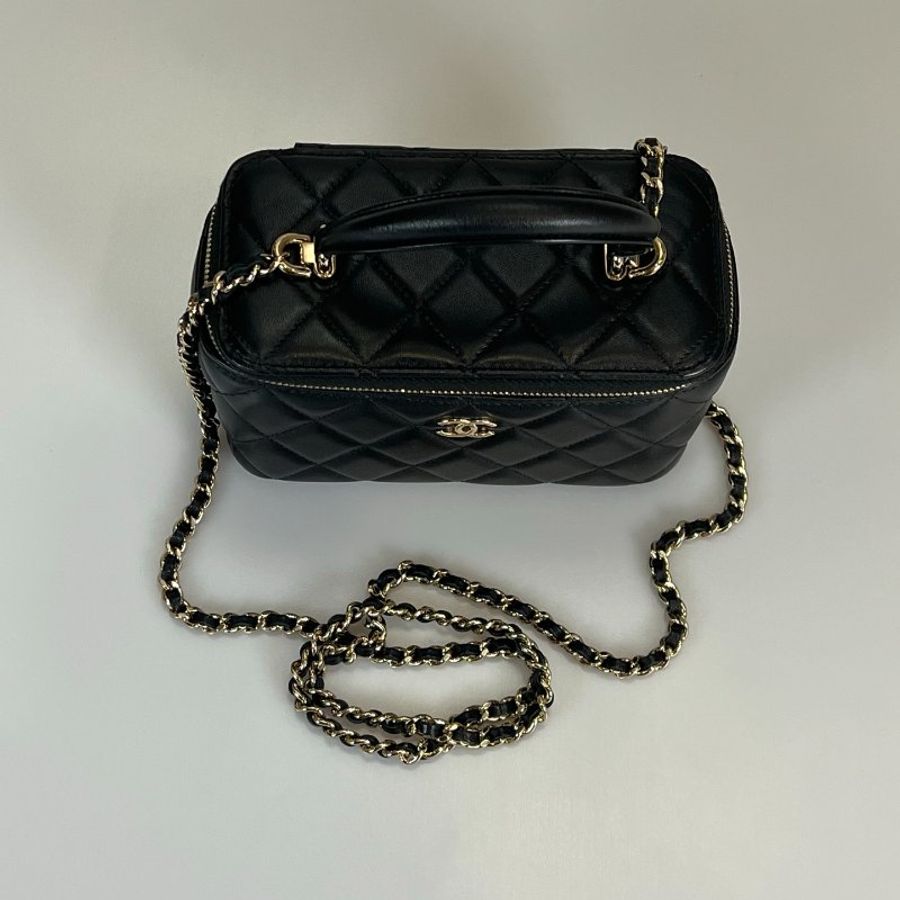 CHANEL VANITY 化妝盒羊皮黑AP2199-4