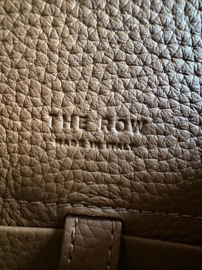 The Row Margaux 10 金棕色-8