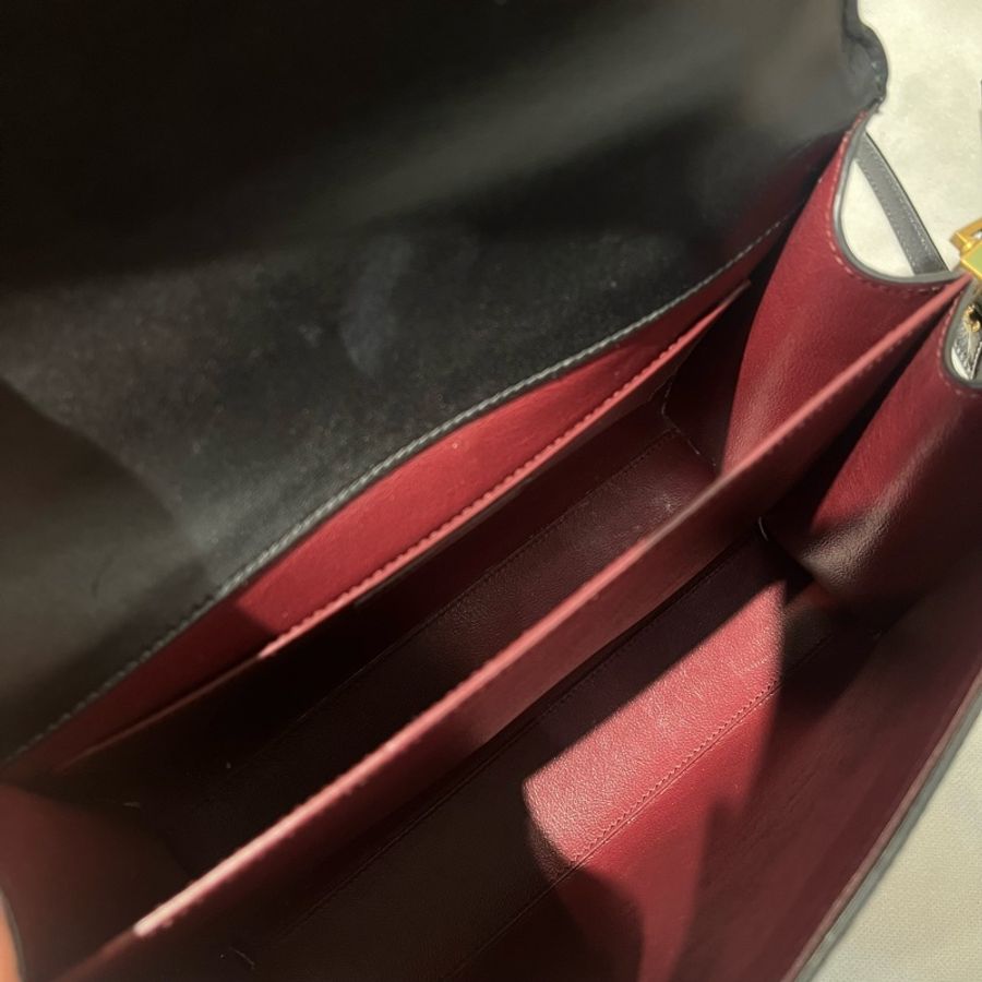 YSL黑牛皮品麂皮Cassandra掀蓋兩用包-8