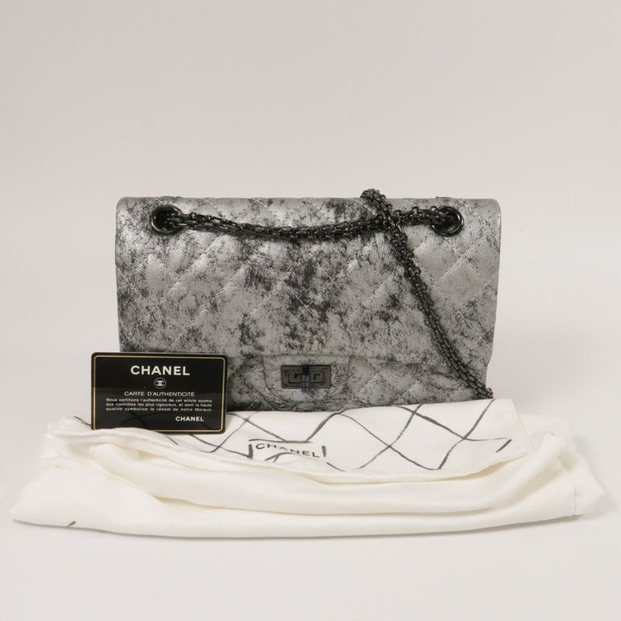 CHANEL 牛皮皮革2.55 Small鏈帶肩背袋-9