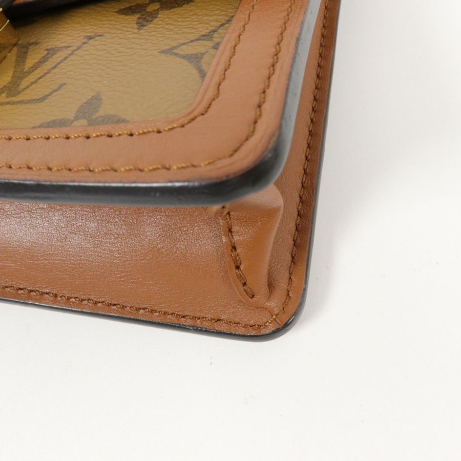 LOUIS VUITTON Monogram Reverse Dauphine肩背袋-11