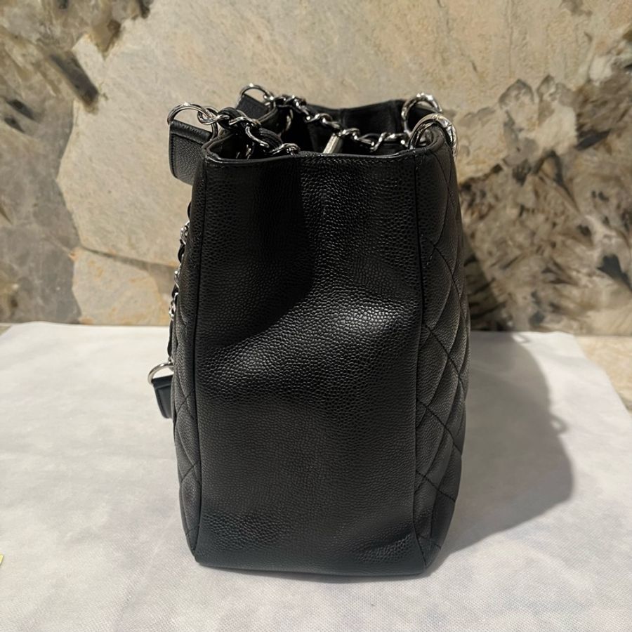 Chanel黑荔枝牛皮銀釦GST-1