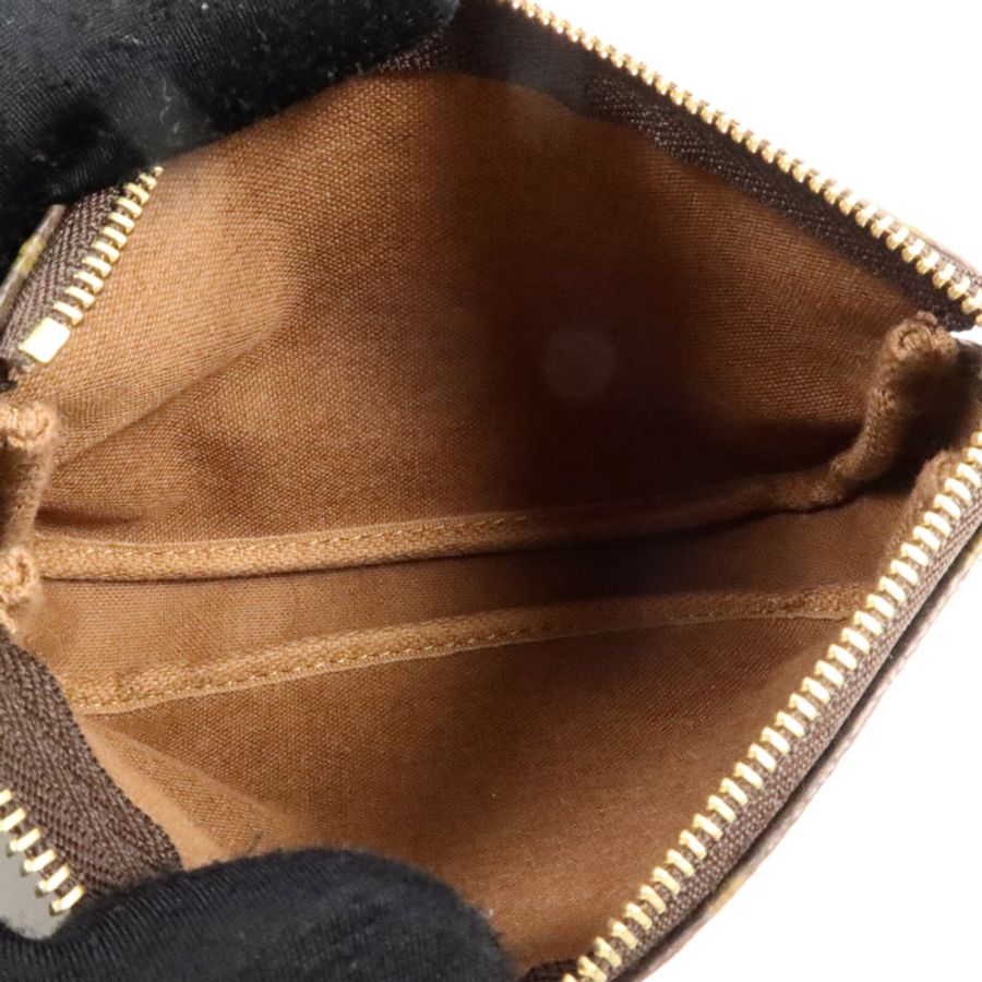 LOUIS VUITTON Monogram Mini Pochette Accessoires金扣手挽袋-4