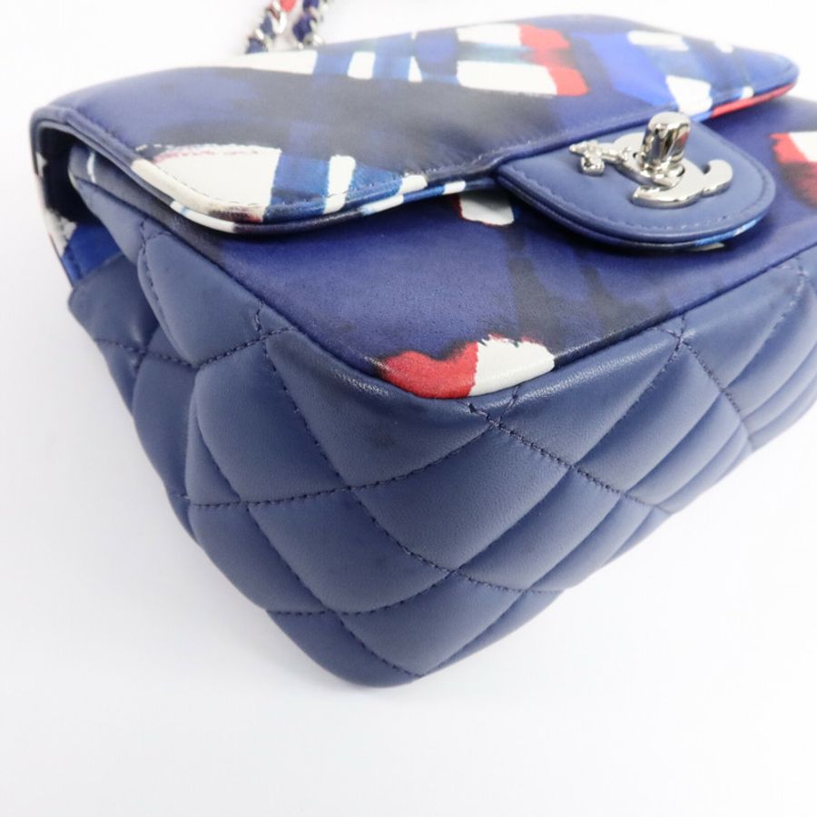 CHANEL 羊皮皮革Chanel Airlines Printed Flap Bag肩背袋-11
