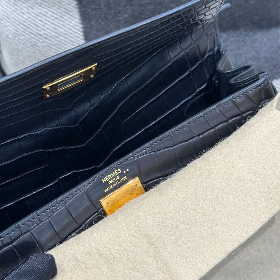 【精選天菜】HERMES 28CM KELLY 霧面 黑金 兩點鱷 鱷魚皮-5