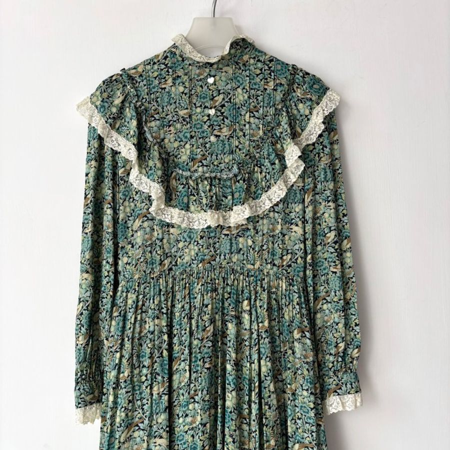 38號 ::GUCCI:: 綠色滿版碎花愛心鈕扣長袖洋裝 Blue Liberty Floral Print Cotton Crepe Maxi Dress S-5