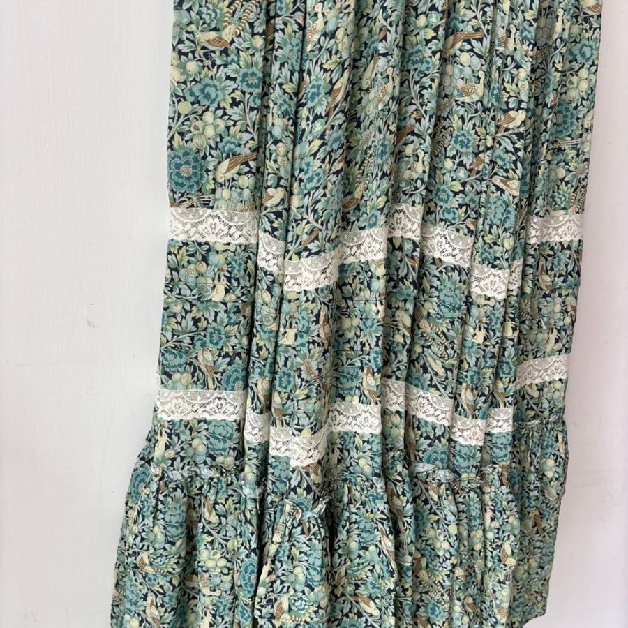 38號 ::GUCCI:: 綠色滿版碎花愛心鈕扣長袖洋裝 Blue Liberty Floral Print Cotton Crepe Maxi Dress S-22