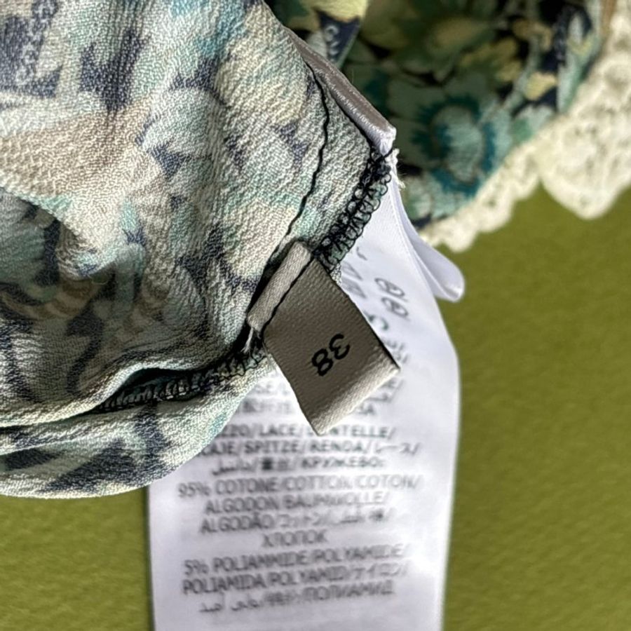 38號 ::GUCCI:: 綠色滿版碎花愛心鈕扣長袖洋裝 Blue Liberty Floral Print Cotton Crepe Maxi Dress S-26