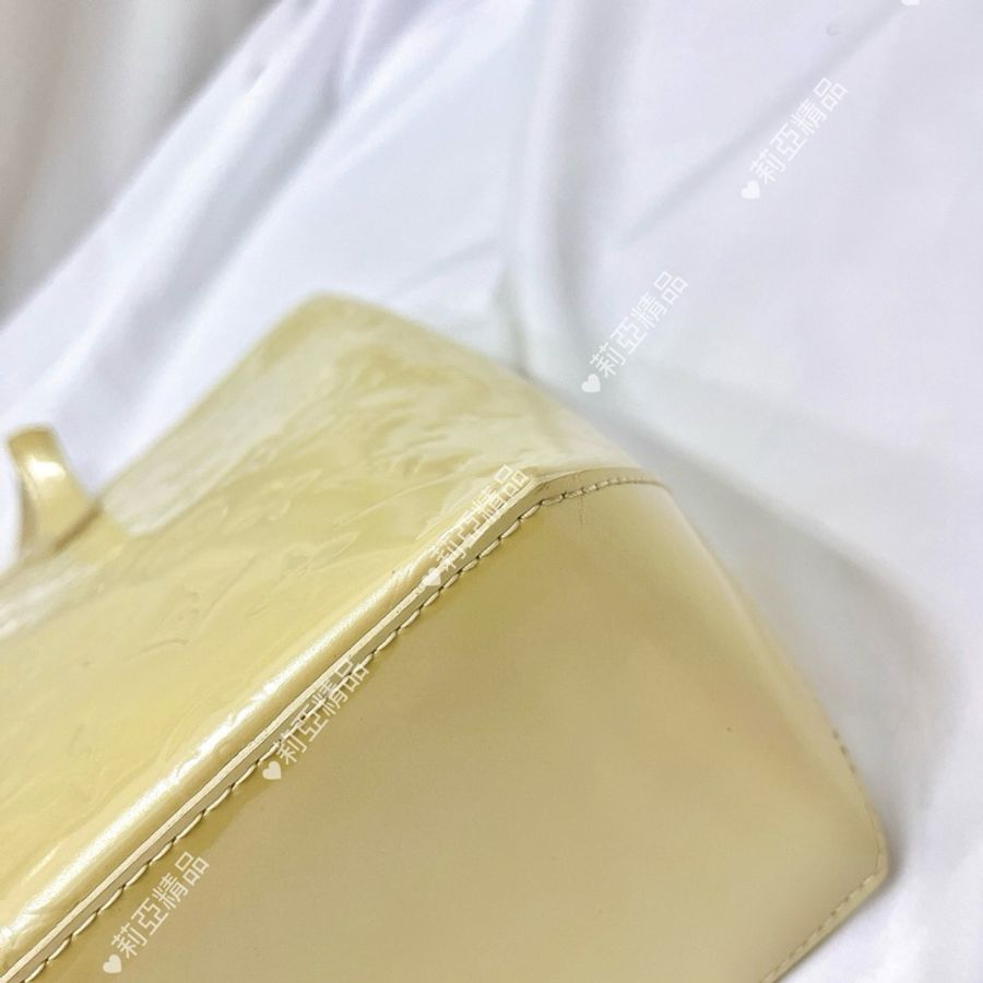 莉亞精品♡ LV 漆皮淡黃色托特包 二手-10