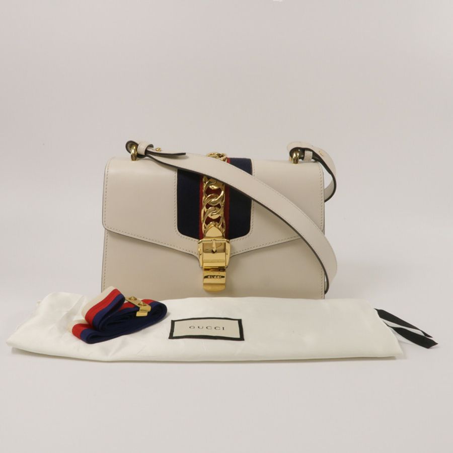 GUCCI 牛皮皮革Sylvie肩背袋-9