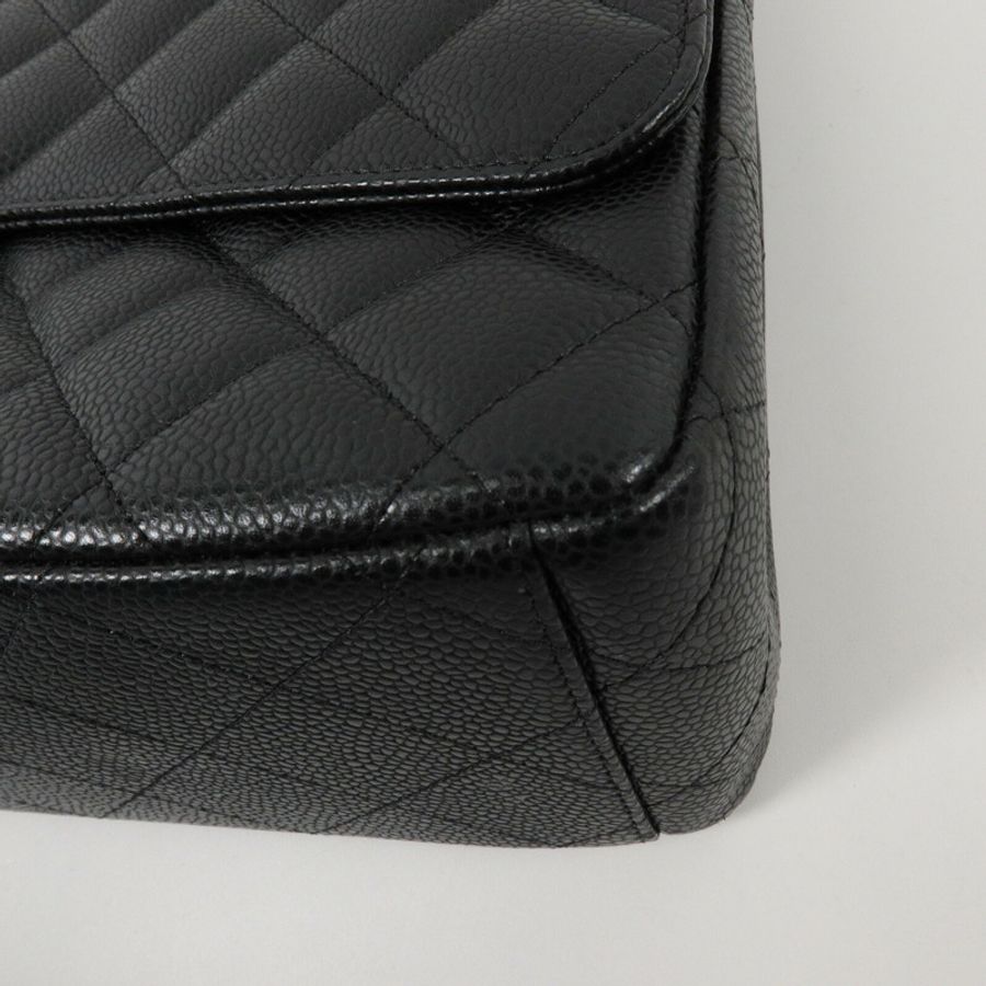 CHANEL 牛皮皮革Maxi Classic鏈帶肩背袋-14
