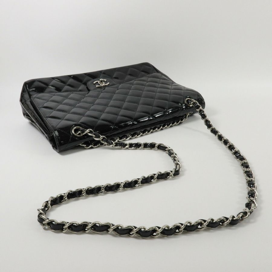 CHANEL 漆皮皮革Chain Shoulder鏈帶肩背袋-9