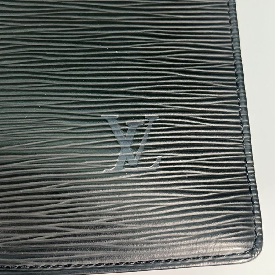 LV M59082 黑水波紋琴譜包-8