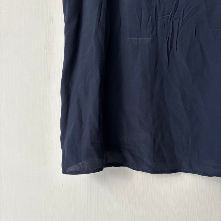 38號 ::韓韶禧 同款:: GUCCI:: 桑蠶絲深藍色透紗兩件式襯衫 Rruffle-detail silk chiffon shirt-16