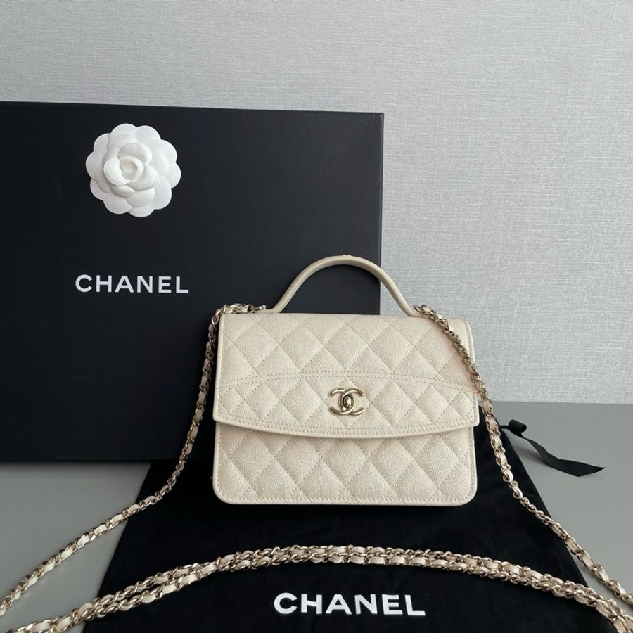 💎Chanel香奈兒|25C 三合一奶昔白色金扣荔枝皮woc手柄雙肩包|99新芯片款-2