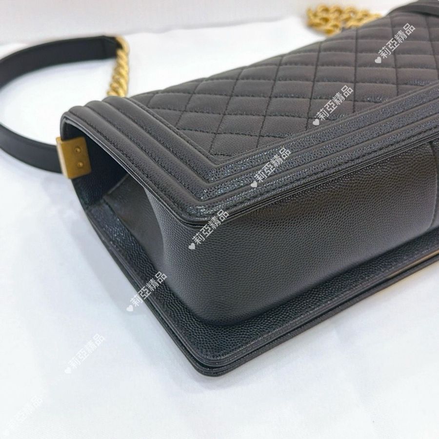 莉亞精品♡ CHANEL A67086 Boy25 黑荔枝金 二手美包-12