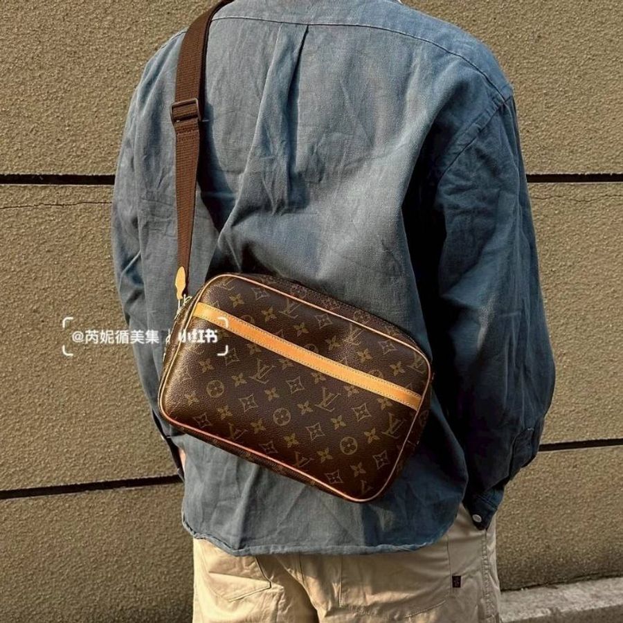 裝滿故事的LV原花 Louis Vuitton 小款層記者包 (LV Reporter PM)肩背包 斜背包-0