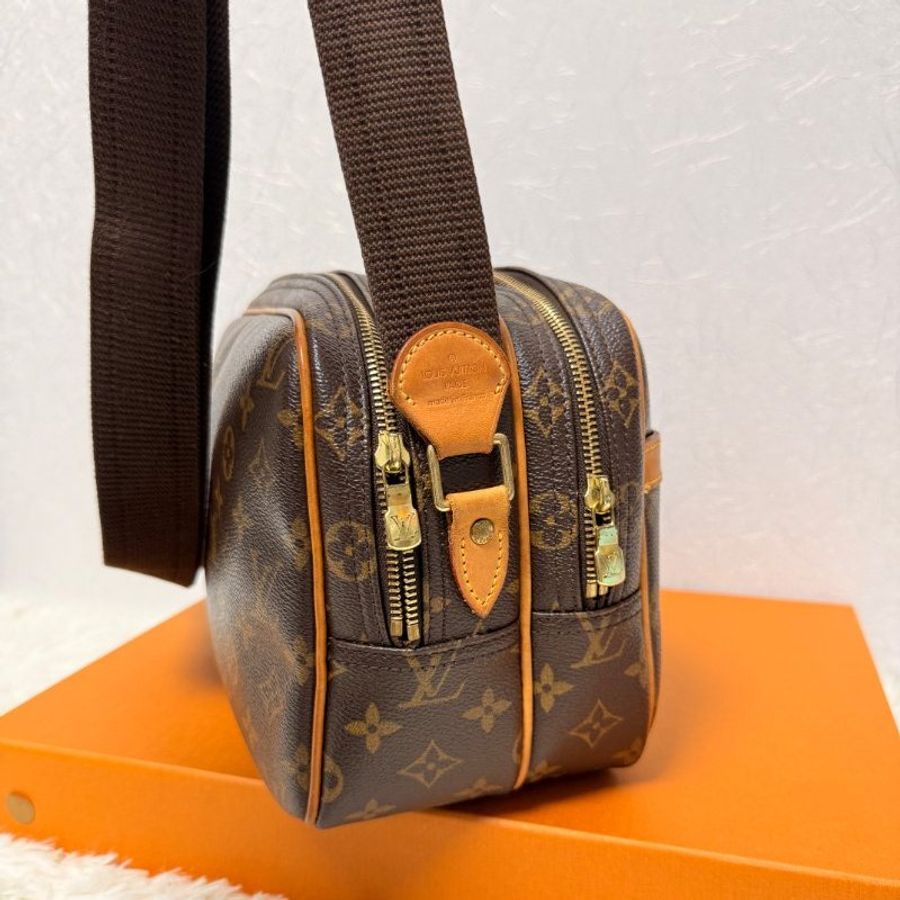 裝滿故事的LV原花 Louis Vuitton 小款層記者包 (LV Reporter PM)肩背包 斜背包-18