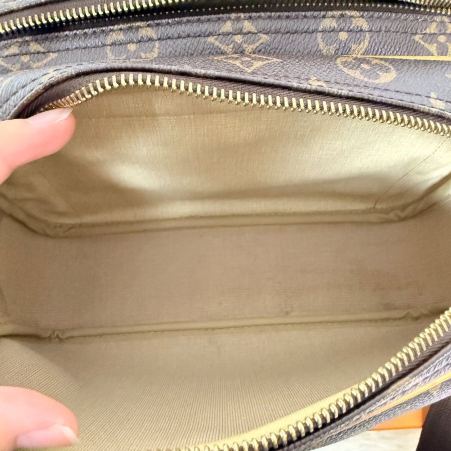 裝滿故事的LV原花 Louis Vuitton 小款層記者包 (LV Reporter PM)肩背包 斜背包-29