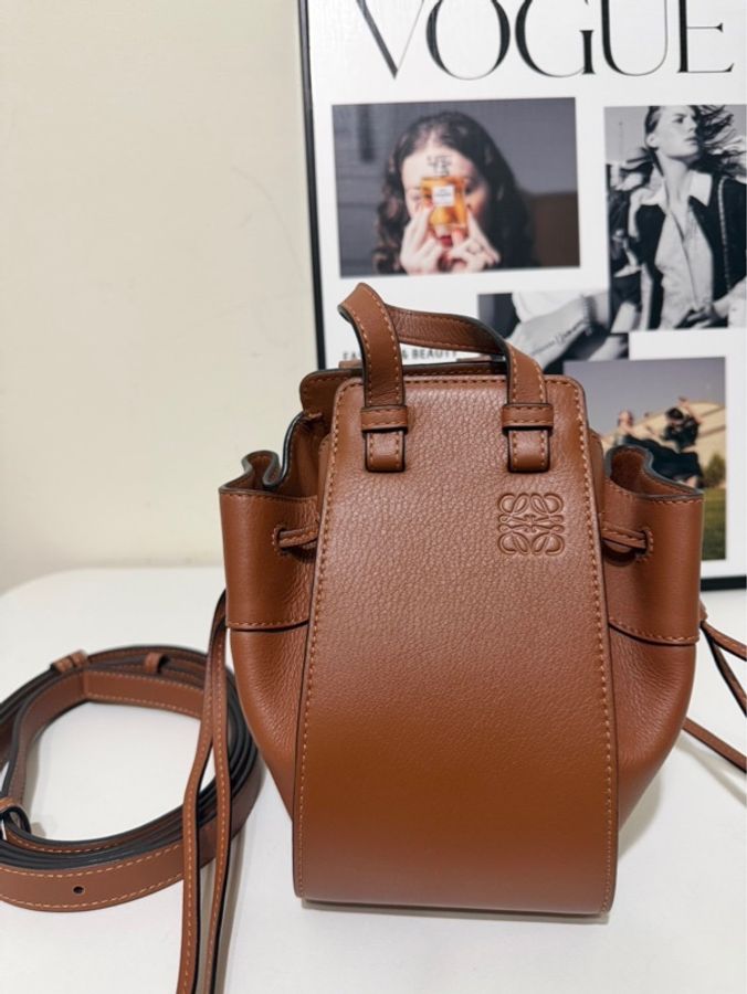 ✨Loewe羅意威|吊床包mini 棕色|99新很乾淨-1