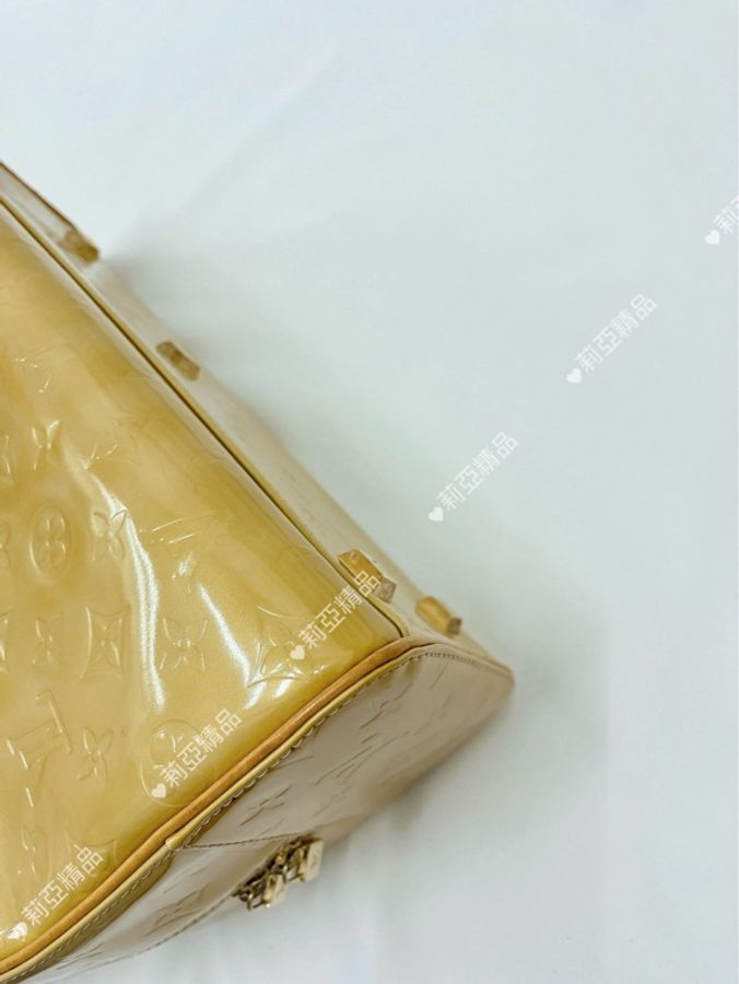 莉亞精品♡ LV M91103 壓紋漆皮保齡球包 黃色 二手-9