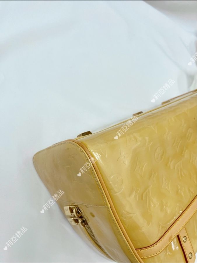 莉亞精品♡ LV M91103 壓紋漆皮保齡球包 黃色 二手-10