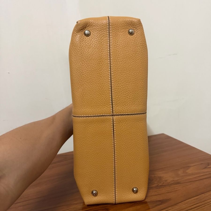 95新✨Tod’s 淺棕色肩背包荔面牛皮-3