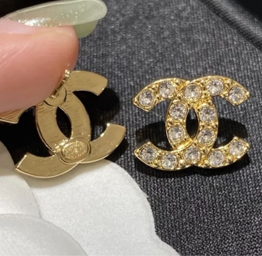 chanel 22p 基本款 水鑽耳環 雙Clogo 耳環 耳釘 經典款-3
