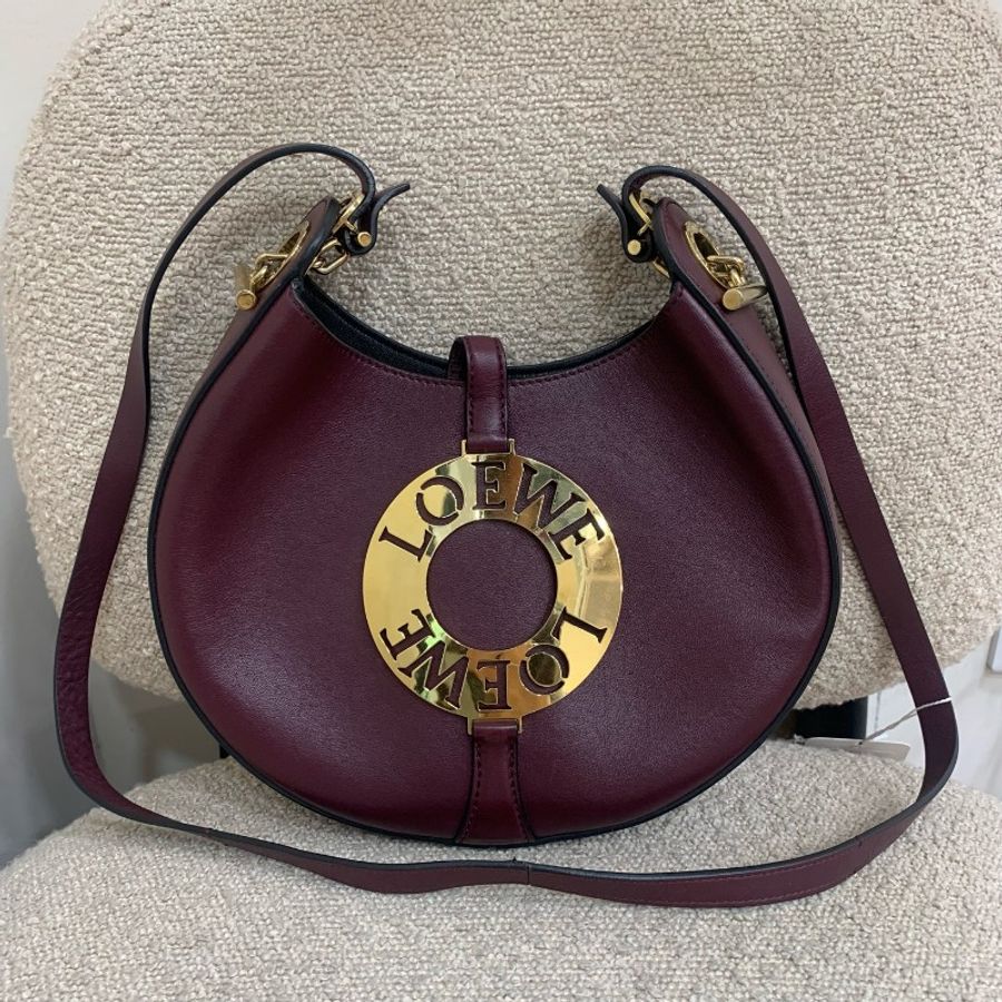 Loewe 羅意威 Joyce 酒紅色月牙包 小號 底長23-0