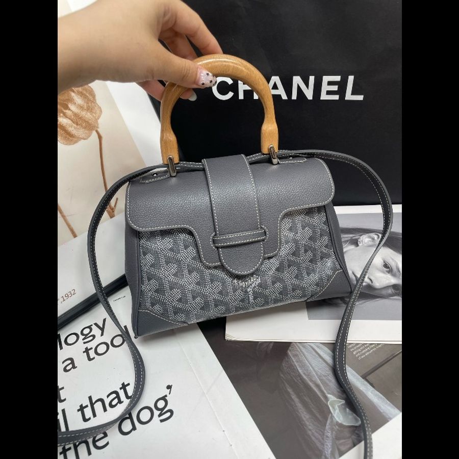 Goyard 戈雅 mini saigon 西貢包木製手柄
尺寸20*15-0