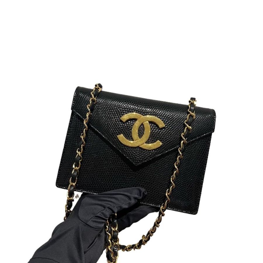 Chanel香奈兒的大雙C扣特殊皮黑金信封鏈條包-8